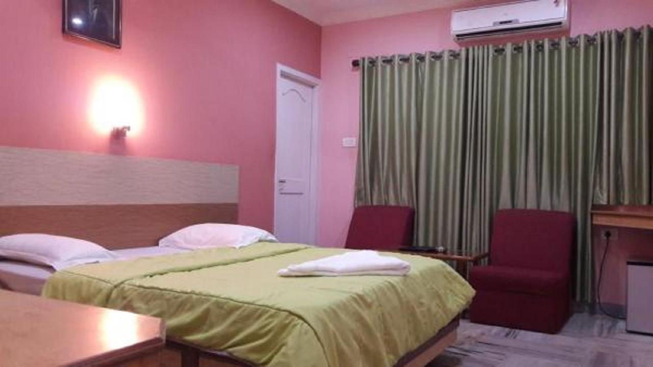 Hotel Sai International Rayagada Екстериор снимка