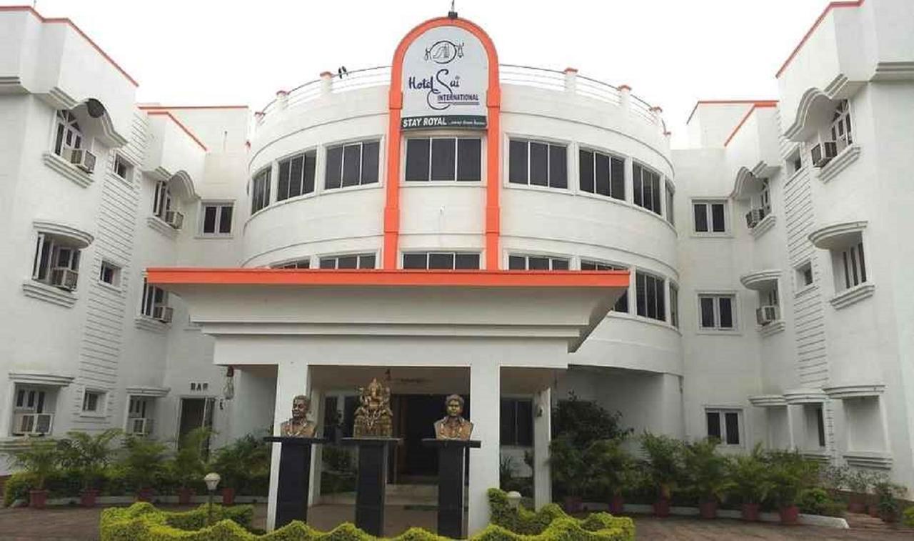 Hotel Sai International Rayagada Екстериор снимка